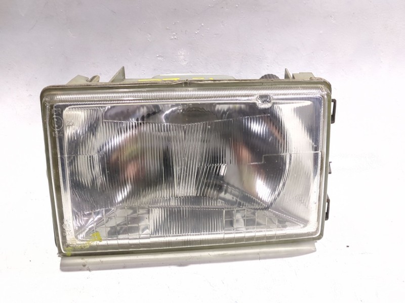 Recambio de faro delantero izquierdo para renault 9 (l42_) 1.4 (l422, l42c) referencia OEM IAM 061810  