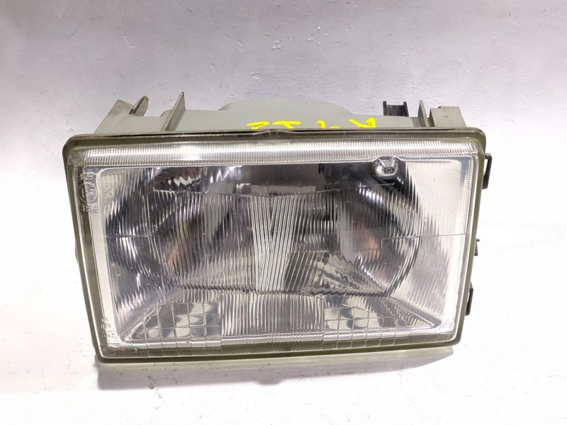 Recambio de faro delantero izquierdo para renault 9 (l42_) 1.4 (l422, l42c) referencia OEM IAM 061810  