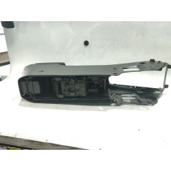Recambio de consola central para opel astra j 1.4 turbo referencia OEM IAM 13317404T  