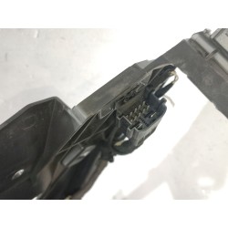 Recambio de consola central para opel astra j 1.4 turbo referencia OEM IAM 13317404T  