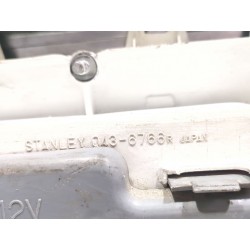 Recambio de piloto trasero derecho para mitsubishi tredia (a21_) 1.4 glx (a211) referencia OEM IAM 0436766R  