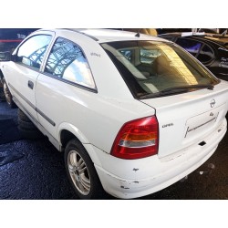 opel astra g coupe (2000) del año 2000