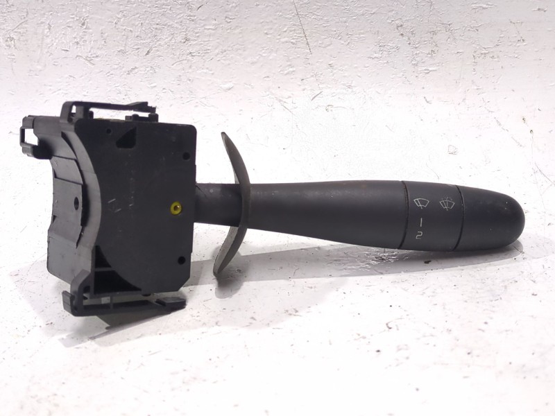 Recambio de mando limpiaparabrisas para renault trafic ii furgón (fl) 1.9 dci 100 (fl0c) referencia OEM IAM 8200070265  
