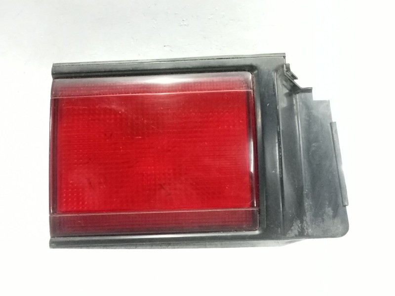 Recambio de piloto trasero izquierdo para toyota carina (ta1_) 1.6 referencia OEM IAM 20209  