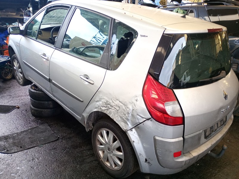 renault megane scénic del año 2007