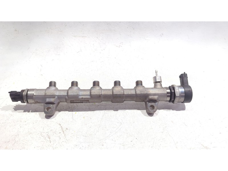 Recambio de rampa inyectores para hyundai i20 ii (gb, ib) 1.4 crdi referencia OEM IAM 0445214323  