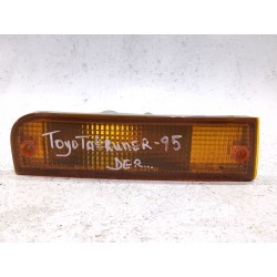 Recambio de piloto delantero derecho para toyota 4 runner 3.0 turbo-d referencia OEM IAM 011388  