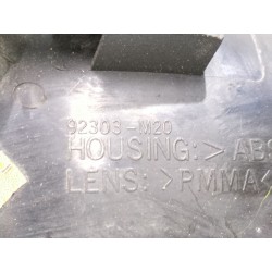 Recambio de intermitente delantero izquierdo para hyundai santamo 2.0 referencia OEM IAM 92303M20  