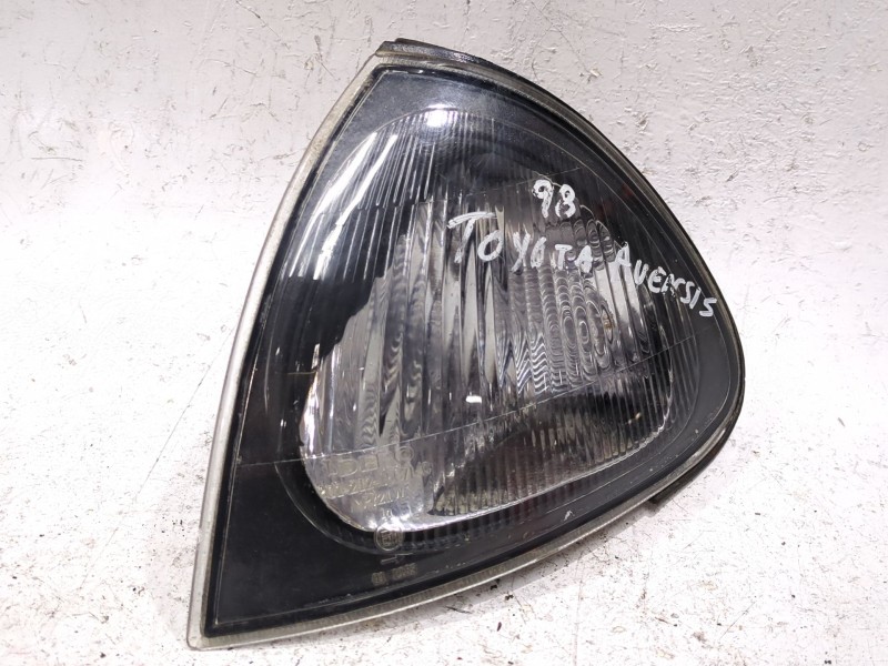 Recambio de intermitente delantero izquierdo para toyota avensis berlina (t22)(1998) 1.6 (at220_) referencia OEM IAM 0821215C7L 