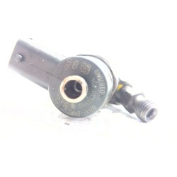 Recambio de inyector para kia cee´d hatchback (ed) 1.6 crdi 115 referencia OEM IAM 0445110256  