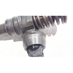 Recambio de inyector para audi a4 b7 (8ec) 2.0 tdi referencia OEM IAM 038130073BJ  