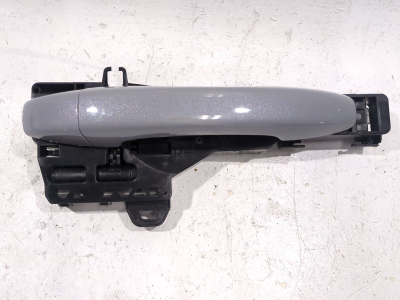 Recambio de maneta exterior delantera derecha para renault captur ii (hf_) tce 100 (hfmt) referencia OEM IAM 806065425R  