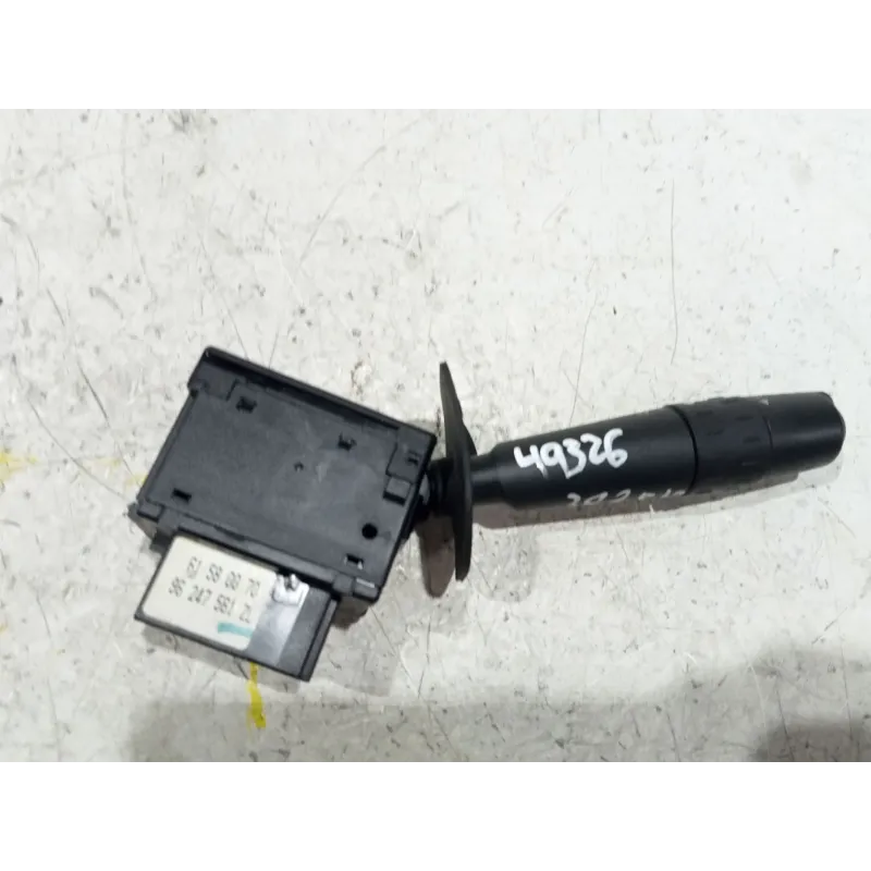 Recambio de mando limpiaparabrisas para citroën xsara (n1) 1.9 td referencia OEM IAM 61580070  