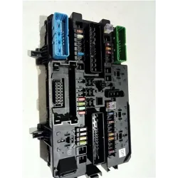 Recambio de caja fusibles/rele para opel astra h berlina (2004) 1.6 referencia OEM IAM 13181278  