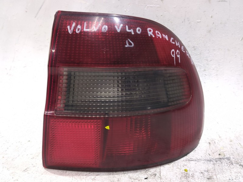 Recambio de piloto trasero derecho para volvo v40 familiar (1995) 2.0 t referencia OEM IAM 29262002  