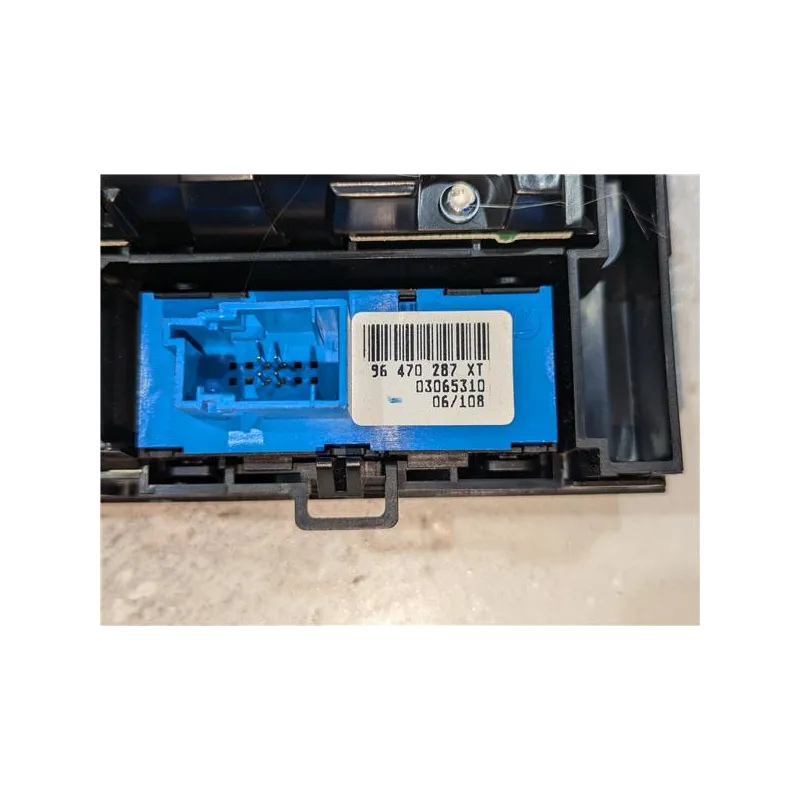Recambio de mandos climatizador para peugeot 407 hdi 135 referencia OEM IAM 96573322 VP4PUH18C612FH  