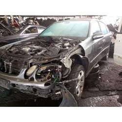 mercedes-benz clase e (bm 211) berlina (01.2002) del año 2004