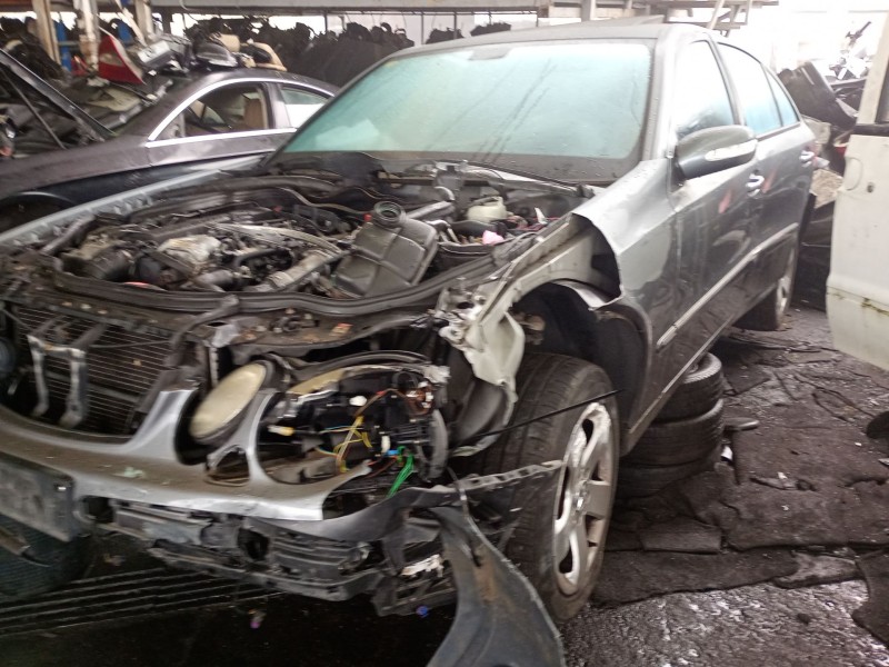 mercedes-benz clase e (bm 211) berlina (01.2002) del año 2004