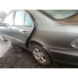 mercedes-benz clase e (bm 211) berlina (01.2002) del año 2004