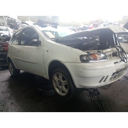 fiat punto (188_) del año 2000