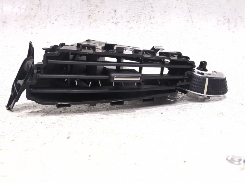 Recambio de aireador izquierdo para ford focus iii 1.0 ecoboost referencia OEM IAM BM51A014L21BC3JA6  