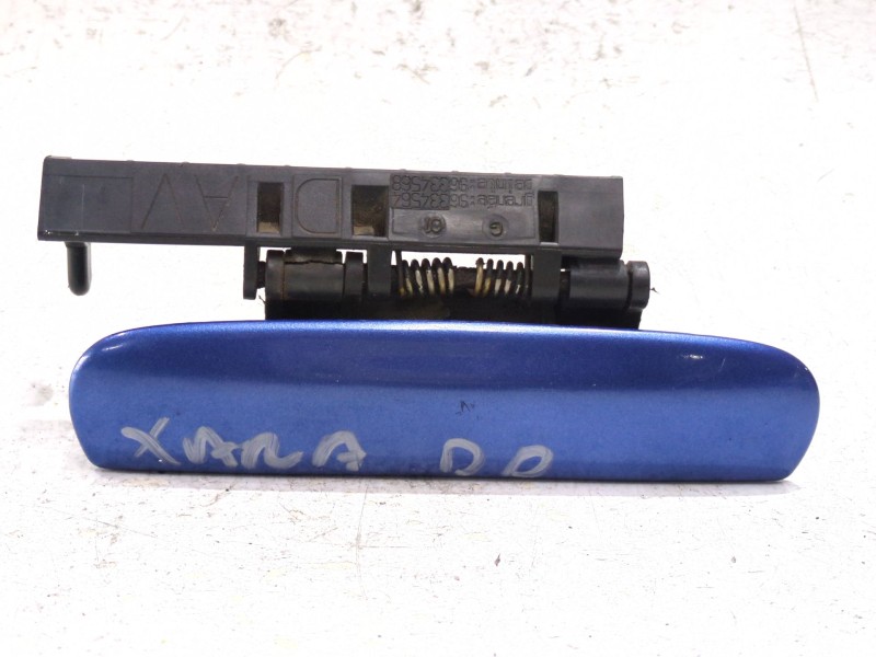 Recambio de maneta exterior delantera derecha para citroën xsara 1.9 d referencia OEM IAM 96334564  