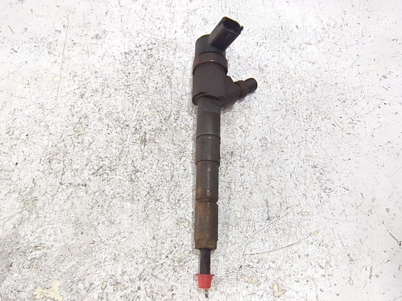 Recambio de inyector para opel insignia sedán 2.0 cdti referencia OEM IAM 0445110327  