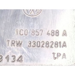 Recambio de enganche cinturon trasero derecho para seat leon (1m1) 1.9 tdi referencia OEM IAM 1C0857488A  