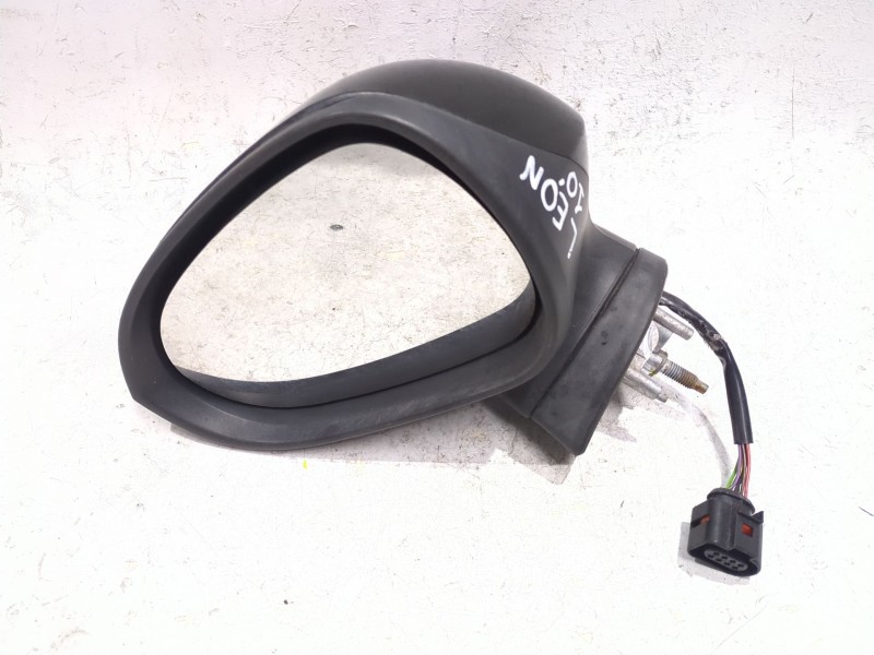 Recambio de retrovisor izquierdo para seat leon (1p1)(05.2005) 1.9 tdi referencia OEM IAM E9024456  