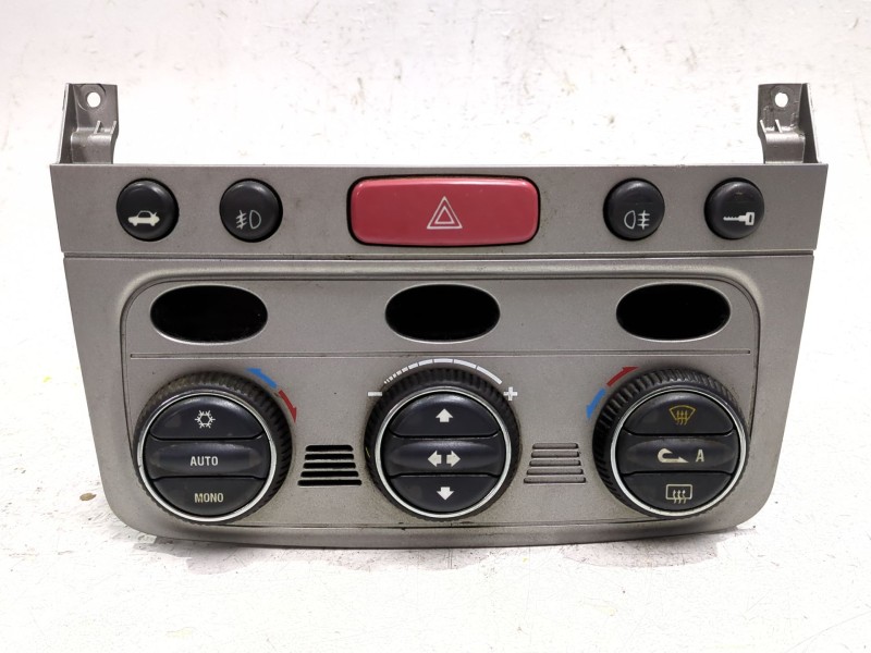 Recambio de mando climatizador para alfa romeo 147 (190)(2000) 1.9 jtdm 16v referencia OEM IAM 01560513690  