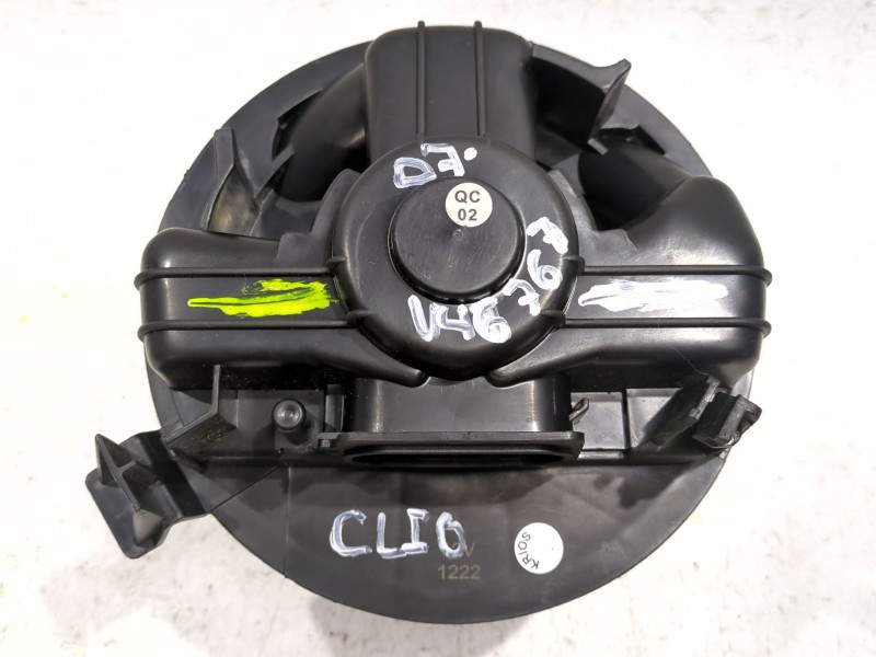Recambio de motor calefaccion para renault clio iii dci referencia OEM IAM   