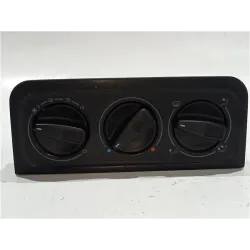 Recambio de mandos climatizador para volkswagen polo iii (6n1)(09.1994) 64 1.9 d referencia OEM IAM 1H0820045C  