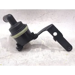 Recambio de bomba agua para volkswagen golf vi (5k1) 1.6 tdi referencia OEM IAM 1k0121093BP 5N0965561A  