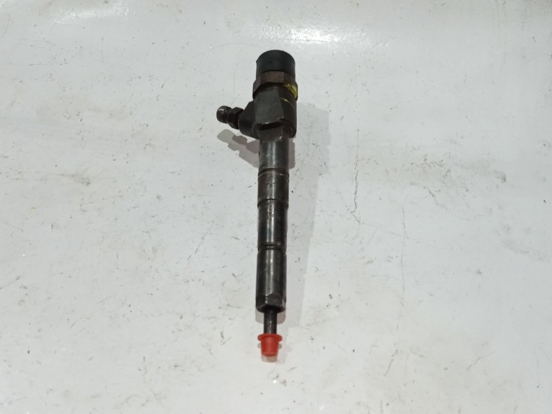 Recambio de inyector para opel insignia berlina (2008) 2.0 cdti referencia OEM IAM 0445110327  