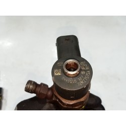 Recambio de inyector para opel insignia berlina (2008) 2.0 cdti referencia OEM IAM 0445110327  