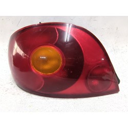 PILOTO TRASERO IZQUIERDO 0320508332 