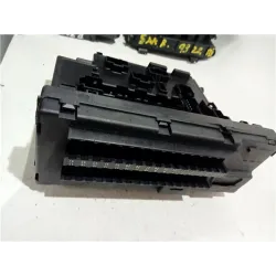 Recambio de caja fusibles/rele para ford escort cabrio (1995) referencia OEM IAM 96AG14A073DB  