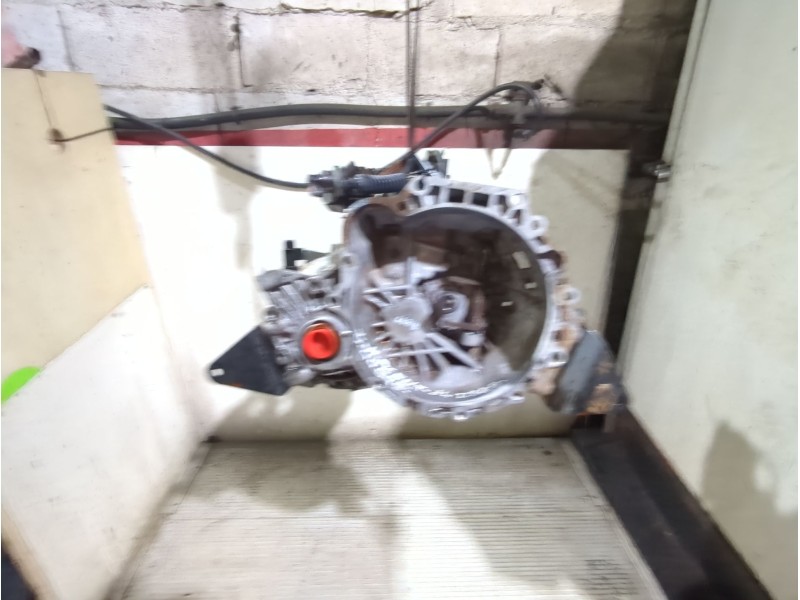 Recambio de caja cambios manual para hyundai accent 1.5 crdi referencia OEM IAM J52073  