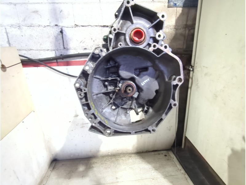 Recambio de caja cambios manual para opel vectra b berlina (1995) 2.2 dti 16v referencia OEM IAM GU13101871  
