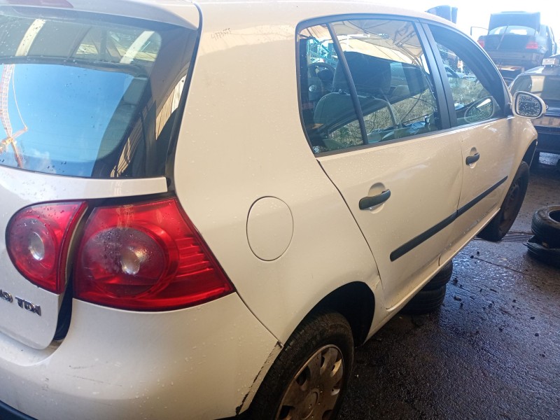 volkswagen golf v (1k1) del año 2004
