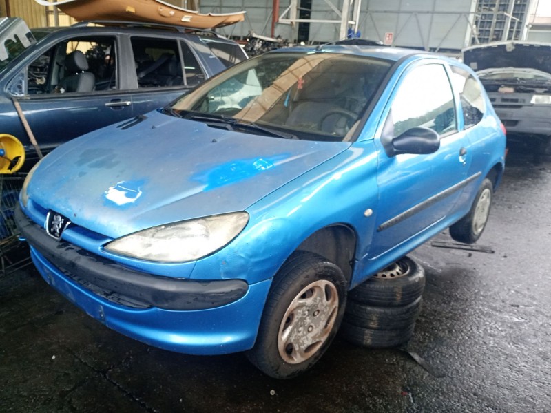 peugeot 206 (1998) del año 2001