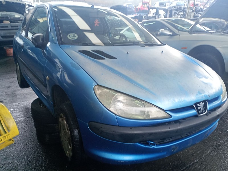 peugeot 206 (1998) del año 2001