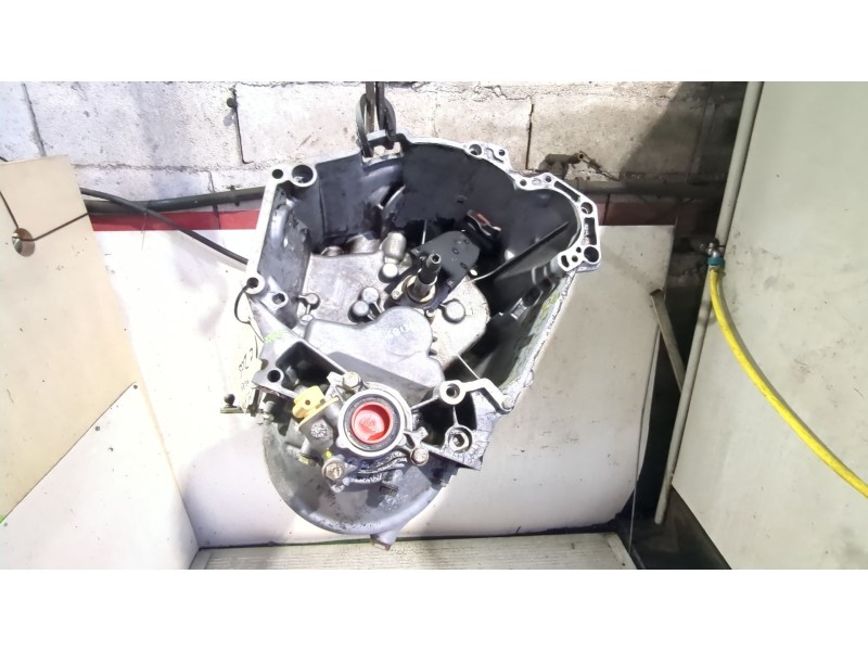 Recambio de caja cambios manual para peugeot 309 (02.1986) 1.3 referencia OEM IAM 2BN 006716 2BN32  