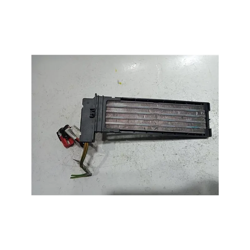 Recambio de resistencia calefaccion para peugeot 407 hdi 135 referencia OEM IAM BEHR G7192002  