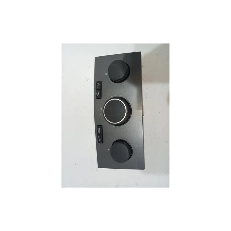 Recambio de mandos climatizador para opel astra h berlina (2004) 1.6 referencia OEM IAM 13122963  