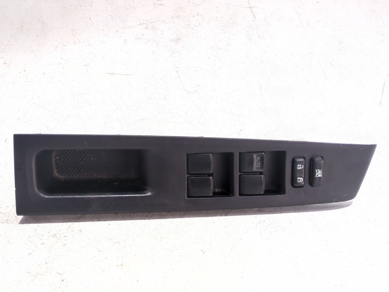 Recambio de mando elevalunas delantero izquierdo para toyota yaris (_p13_) 1.5 hybrid (nhp130_) referencia OEM IAM 742320D340  