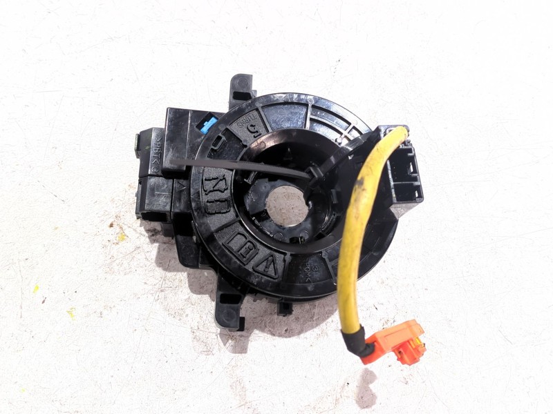 Recambio de anillo airbag para toyota yaris (_p13_) 1.5 hybrid (nhp130_) referencia OEM IAM 75E324  