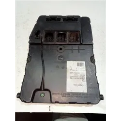 Recambio de caja fusibles/rele para renault megane ii berlina 5p (10.2002) 1.9 privilege [1,9 ltr. - 96 kw dci diesel fap] refer