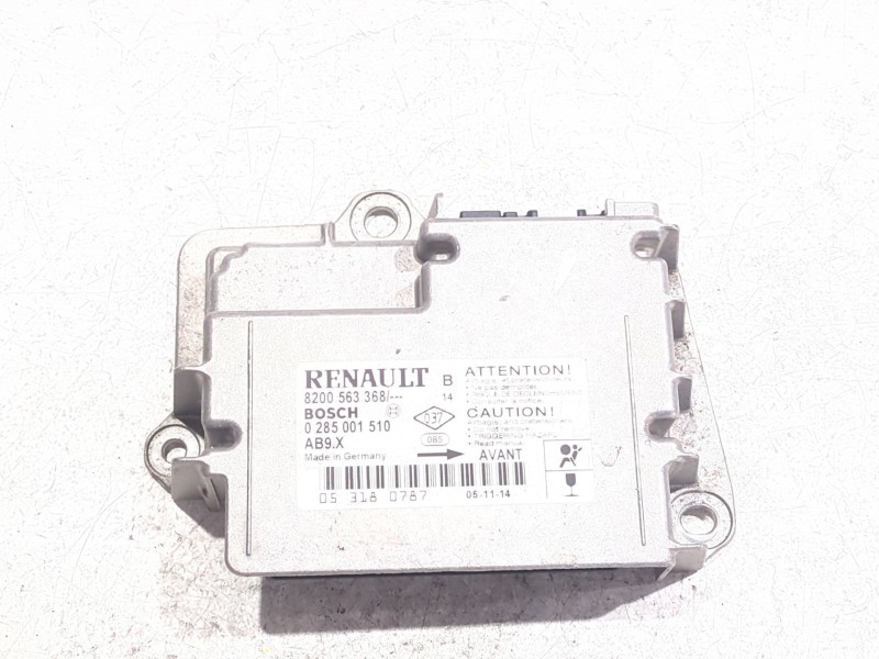 Recambio de centralita airbag para renault clio iii (2005) 1.1 75 cv referencia OEM IAM 8200563368  