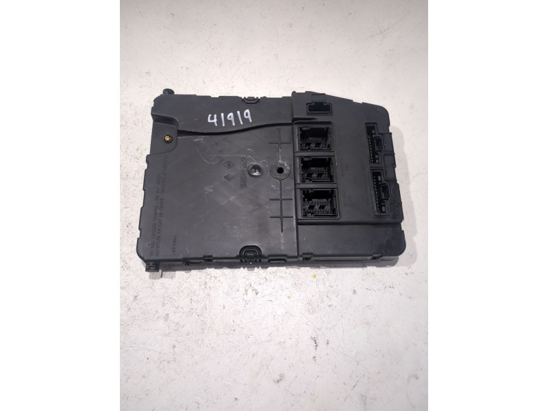 Recambio de uch para renault scenic i (ja...)(1999) 2.0 16v expression [2,0 ltr. - 101,5 kw 16v cat (f4r)] referencia OEM IAM 82